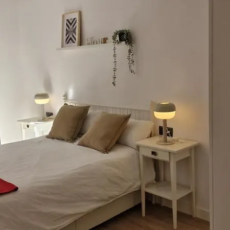 아파트 Playa San Lorenzo 7 *